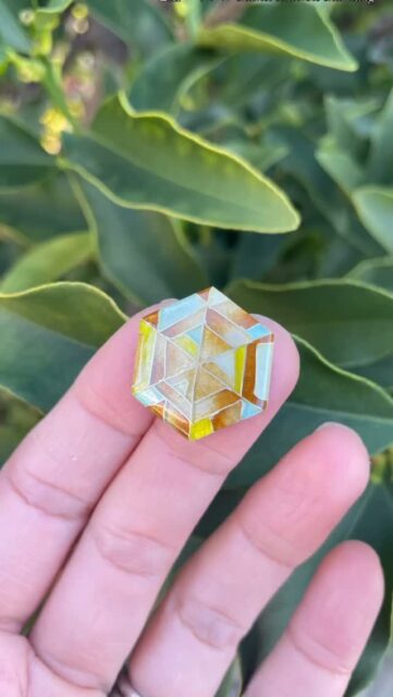 3rd samll gem.🥰

#enamel #cloisonne #七宝